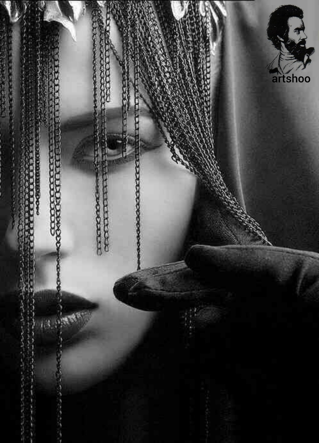 مدل سیاه قلم اورژینال